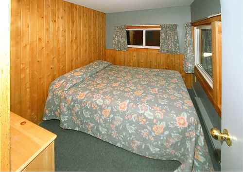 Spectacle Lake Lodge Bancroft Exterior foto